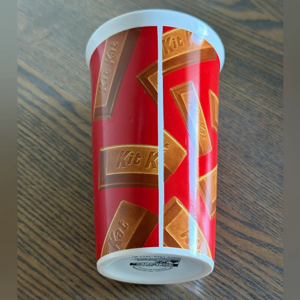 Galerie Kit Kat Graphic Print Red Handless Coffee Chocolate Lover Mug